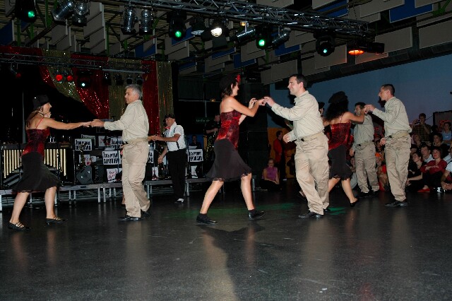 min 2005 11 12 fous swing 074